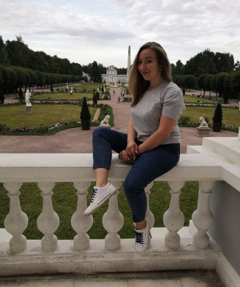 Каролина, 27